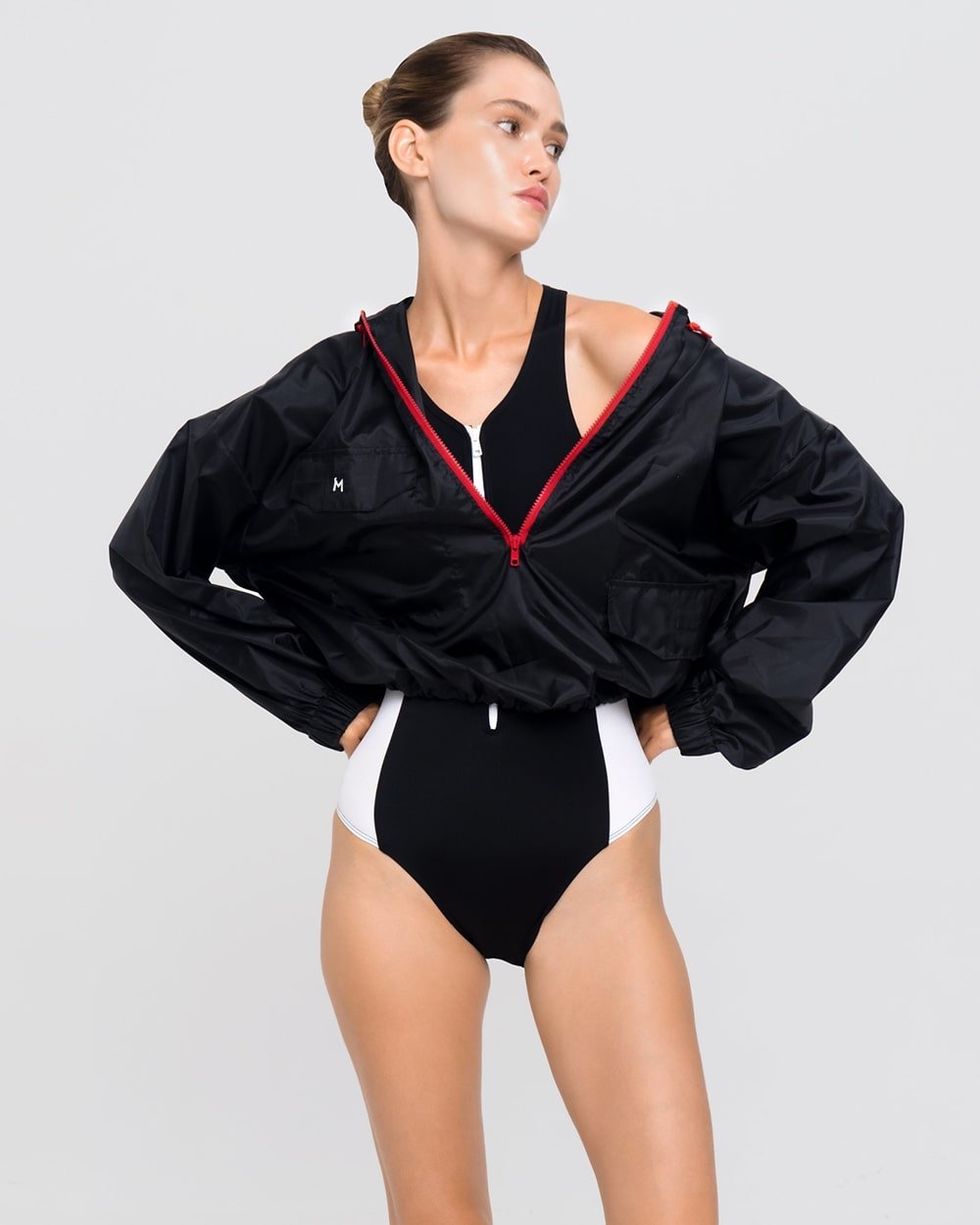 Isana Lightweight Croped Windbraker